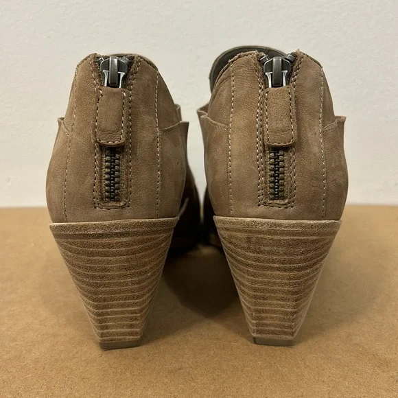 Eileen Fisher Jenkins Tan Ankle Boots Booties Size 8 - Picture 5 of 8